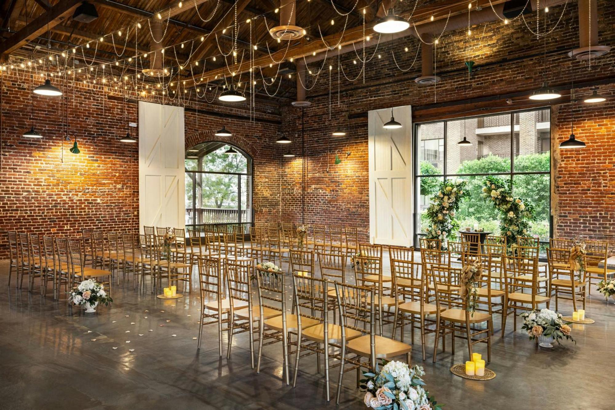 Hotel Aloft Wilmington At Coastline Center Extérieur photo